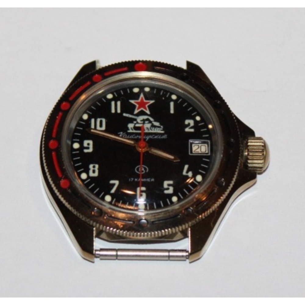 vintage Vostok Komandirskie Red Star Soviet Tank windup watch in case 17 jewels
